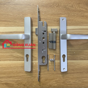 Lắp hệ cửa nhôm kính xingfa, Ốp Hợp Kim, Thân Inox 8530