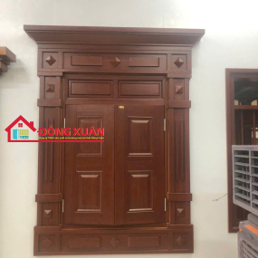 cửa sổ phào biệt thự