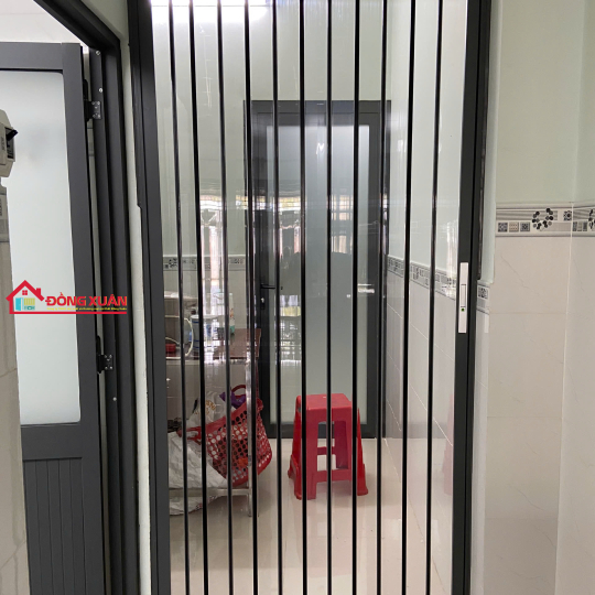 Cửa xếp lá nhựa trong suốt