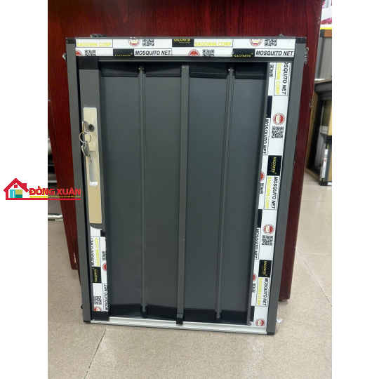 Cửa lá xếp nhôm